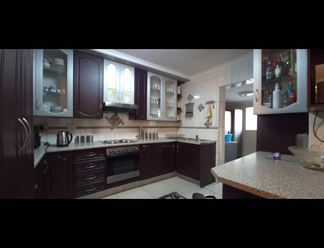 4 BEDROOM HOUSE FOR SALE IN DALPARK